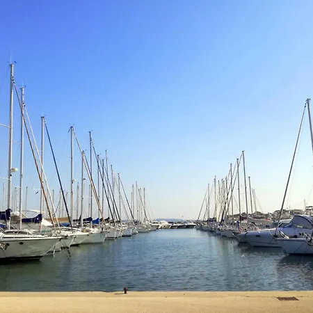 Les Terrasses Du Port * Йер