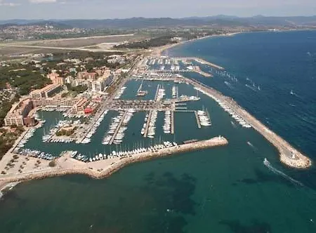 Les Terrasses Du Port Апартаменты Йер